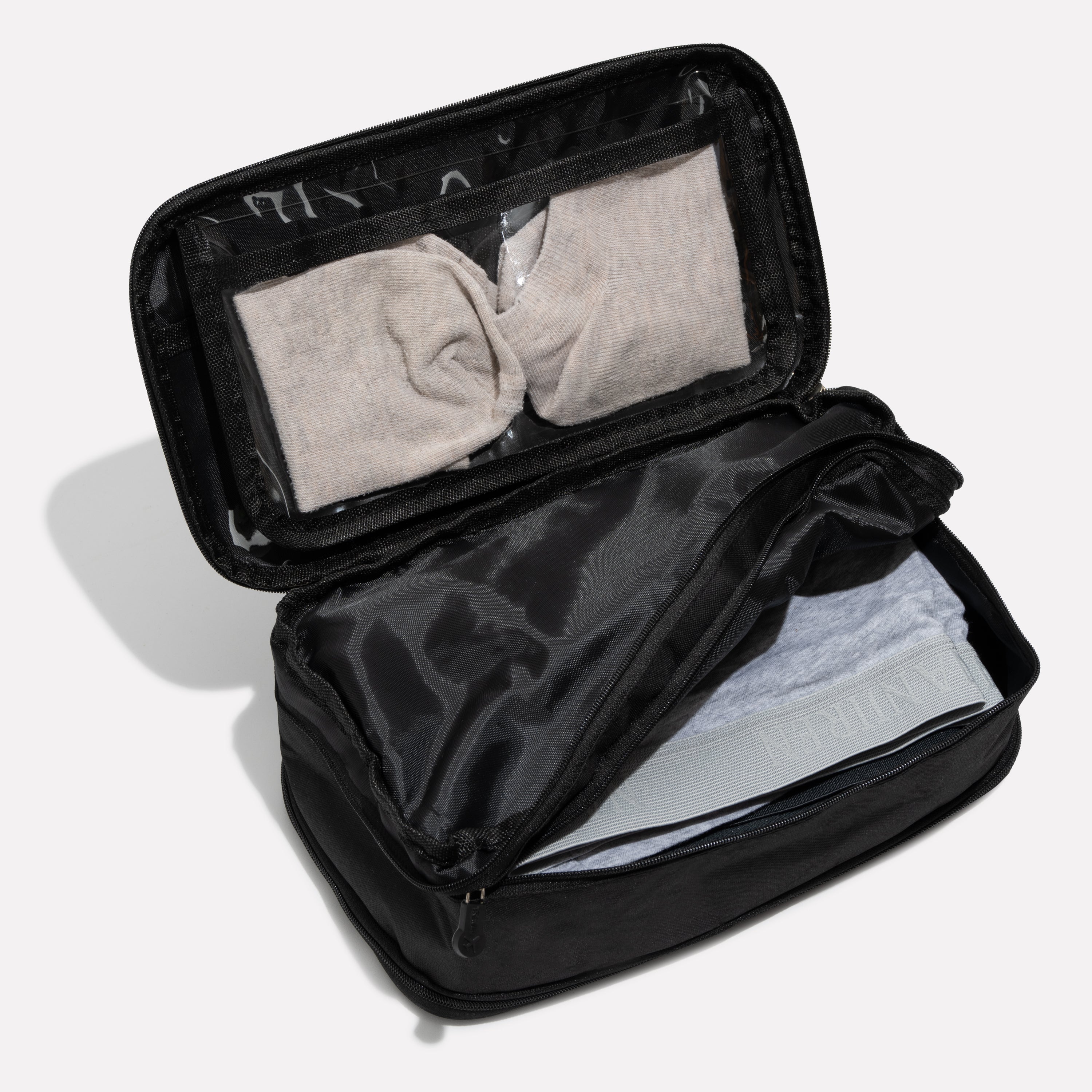 Unisex Waterproof Packing Cube for Undergarments with Dual Compartments 2
