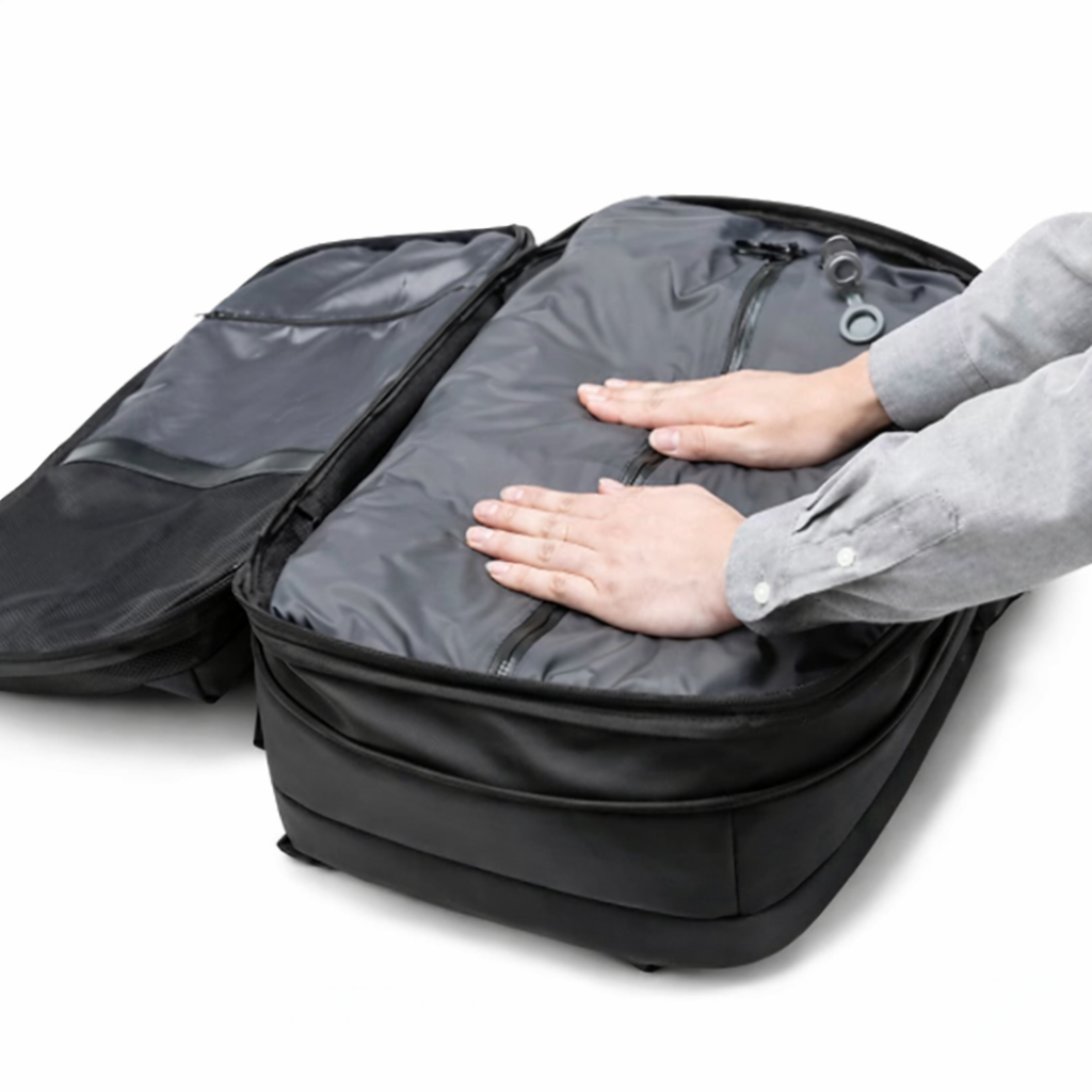 Horizon | Carry-On Vacuum Compression Backpack