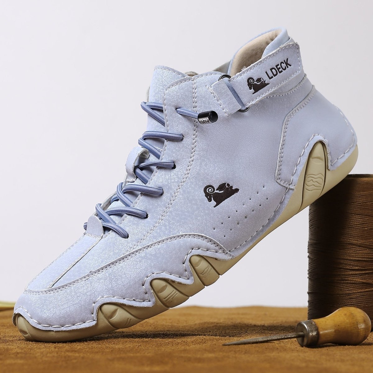 AQUASTEADY – Waterproof, breathable orthopedic shoes for unparalleled comfort