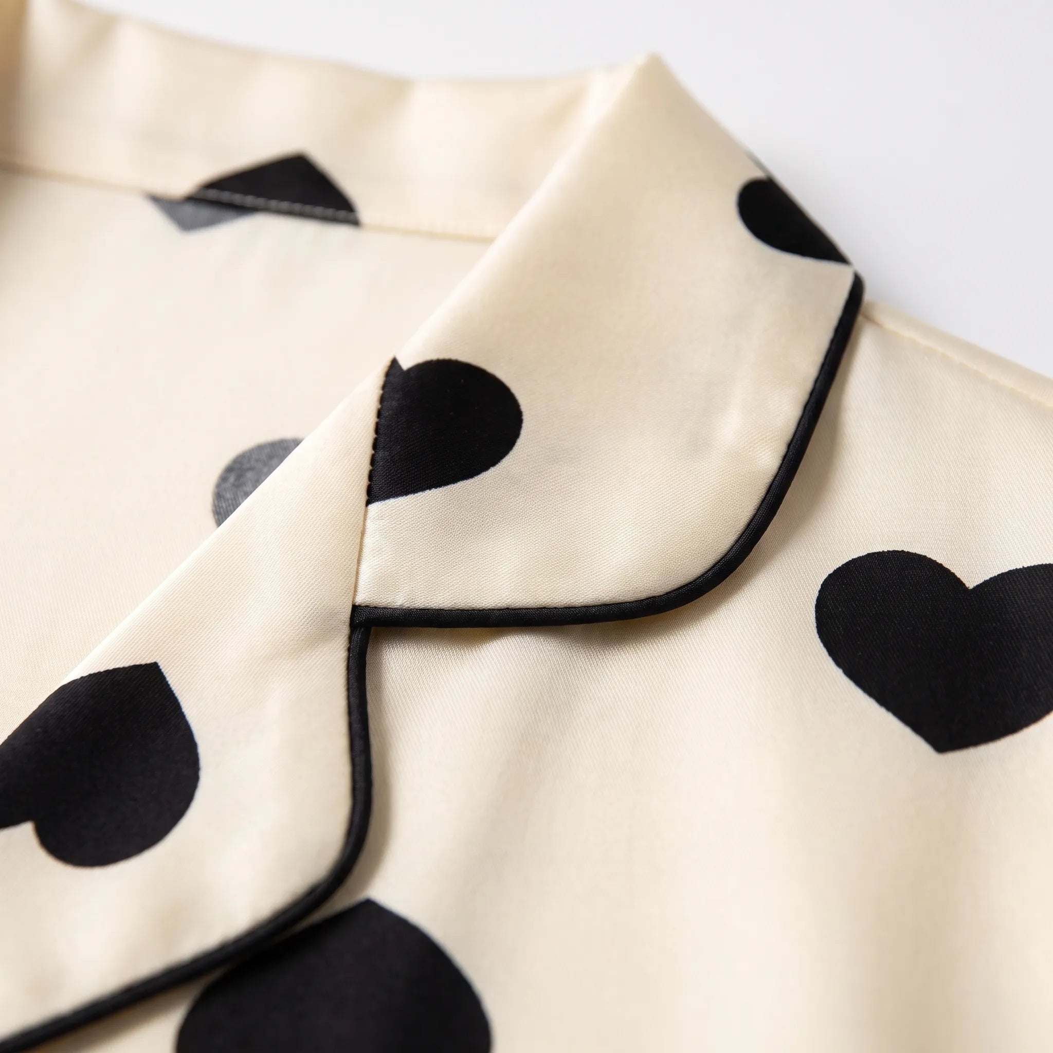 Heart Print Pajama Set - Gwendolyn